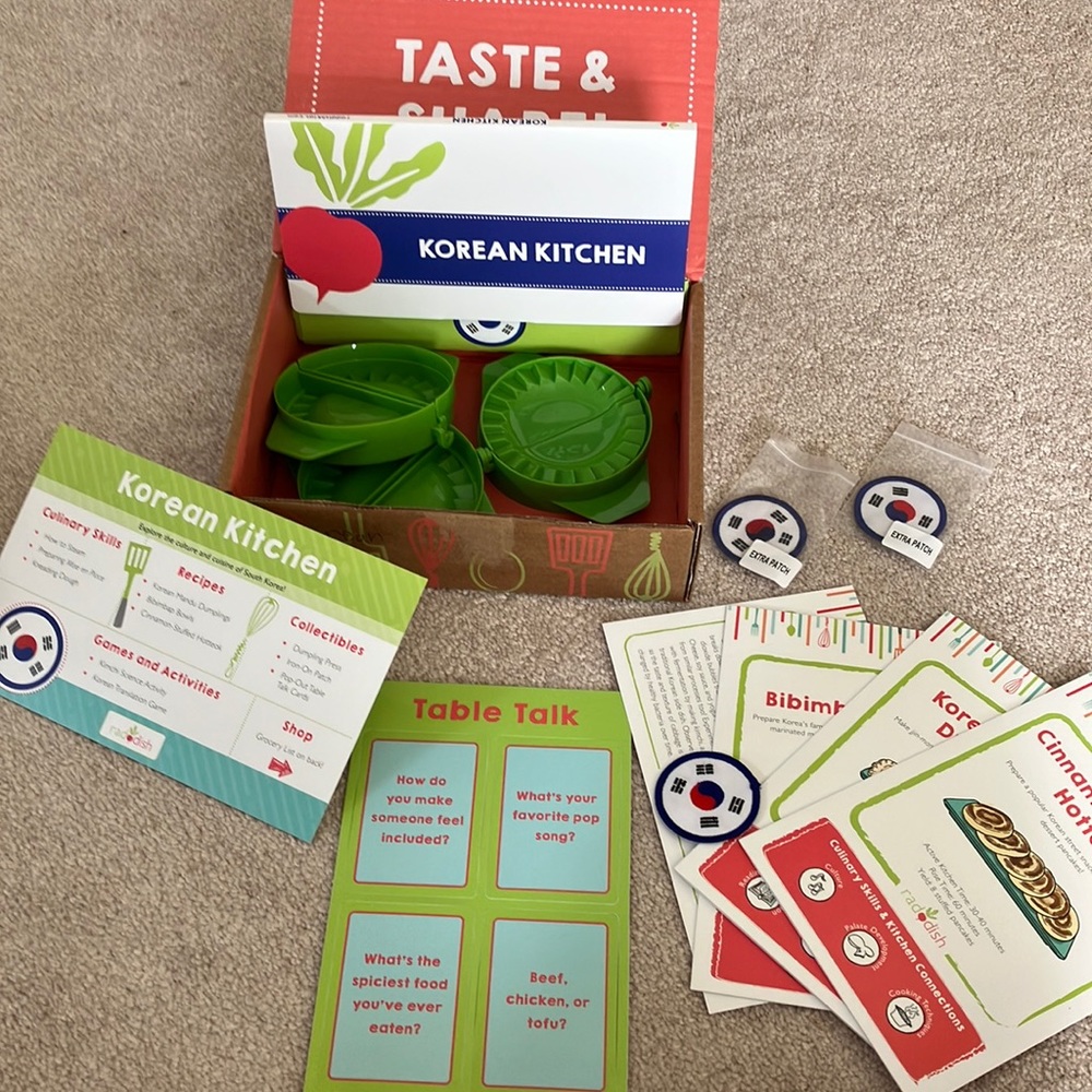 Raddish kids cooking kit for three Korean kitchen